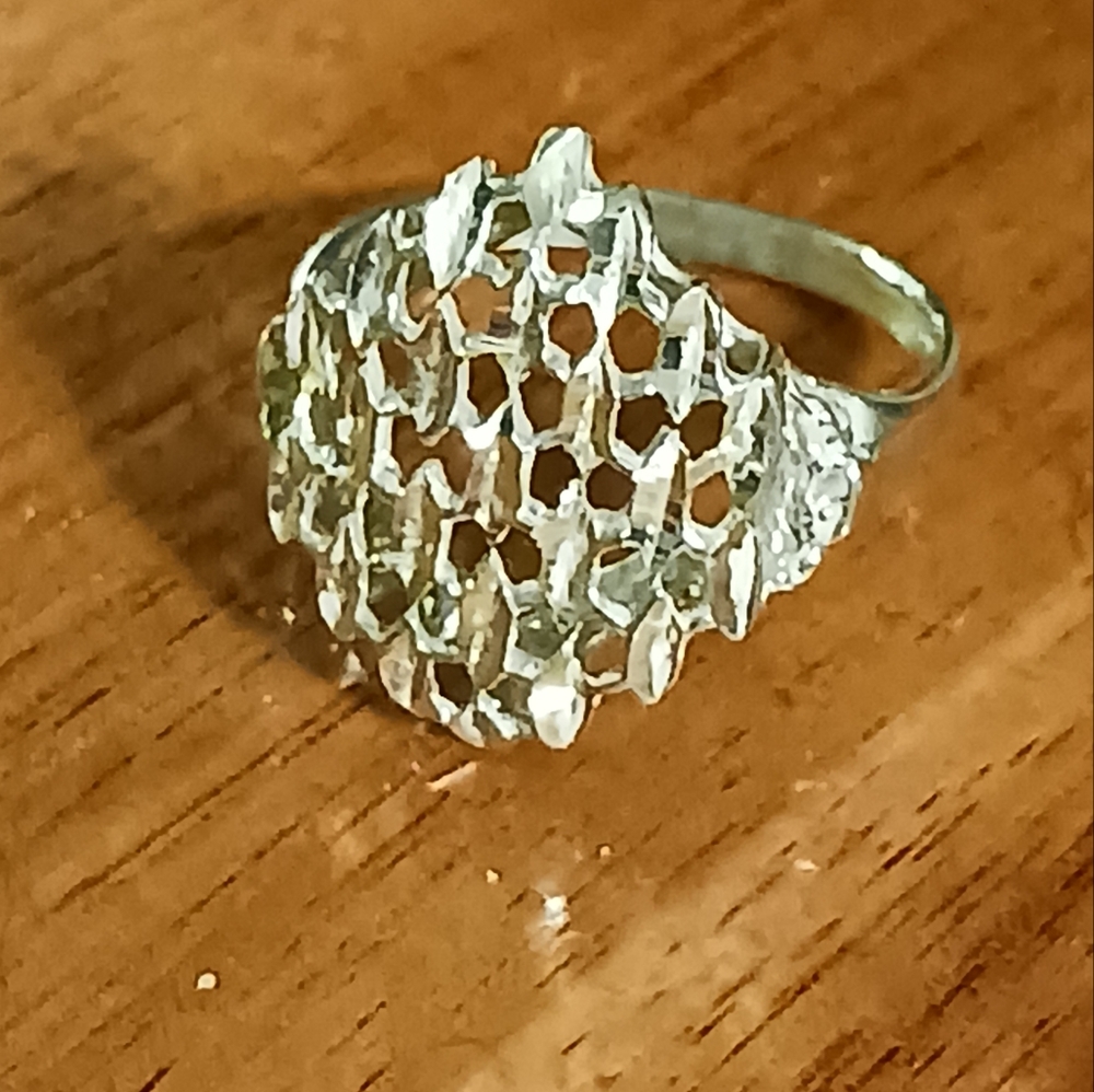 ISC Sterling Silver Diamond Cut Lattice Ring